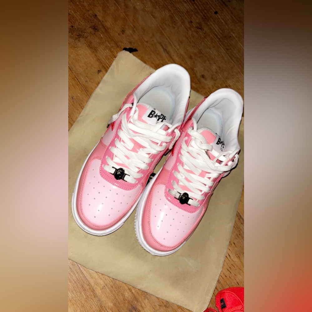 Pink Bapestas, Size 9.5